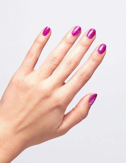 OPI Gel Color GC HPP15 I Pink Its Snowing - Image 3
