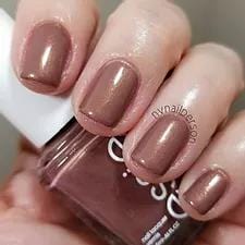 Essie Nail Lacquer | 1552 teacup half full