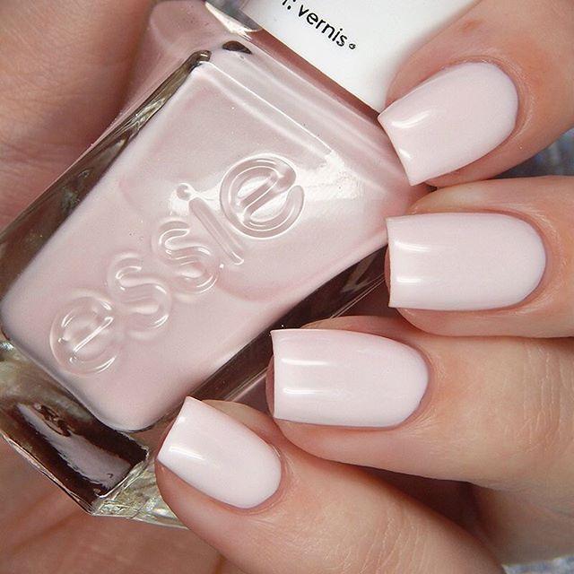 Essie Gel Couture 139 Matter Of Fiction - Image 2