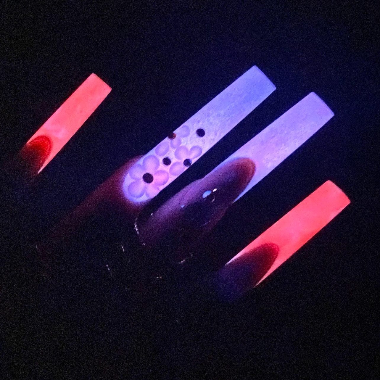 NOTPOLISH Powder Glow In The Dark Collection G29 No Apologies - Image 2
