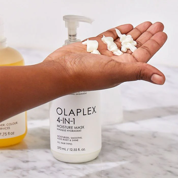 OLAPLEX 4-IN-1 Moisture Hair Mask 12.55oz - Image 3