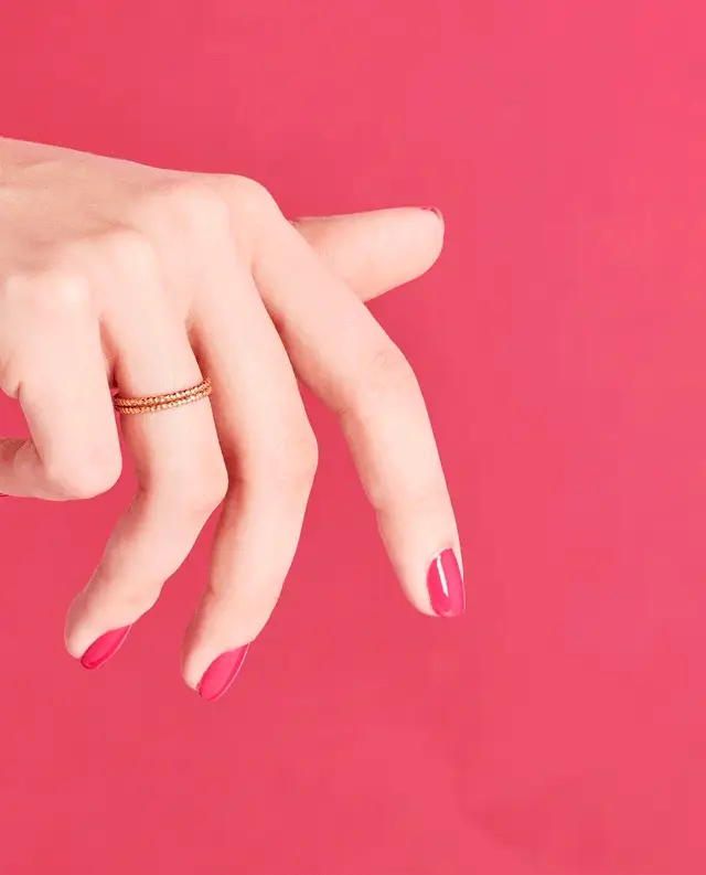 OPI Gel Color GC E44 Pink Flamenco - Image 4