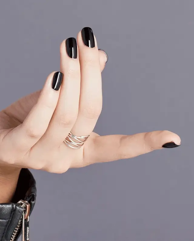 OPI Gel Color GC W42 Lincoln Park After Dark - Image 3