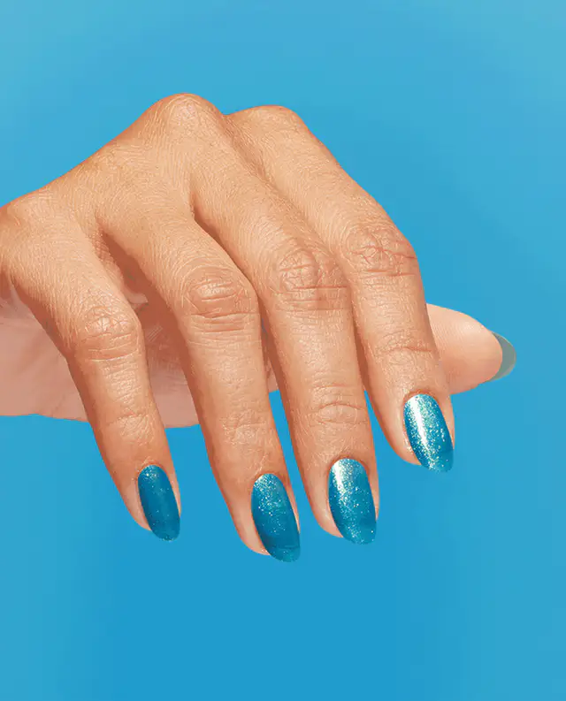 OPI Infinite Shine IS L144 I Deserve the Whirl - Image 3