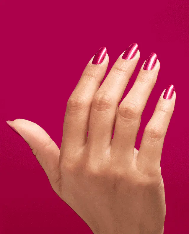 OPI Infinite Shine ISL HRQ24 Blame the Mistletoe - Image 4
