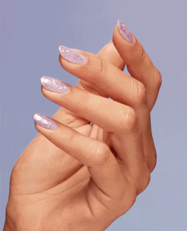 OPI Infinite Shine ISL HRQ28 Put on Something Ice - Image 4
