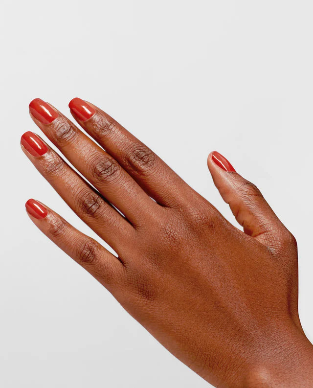OPI Infinite Shine ISL131 Knock 'Em Red - Image 3