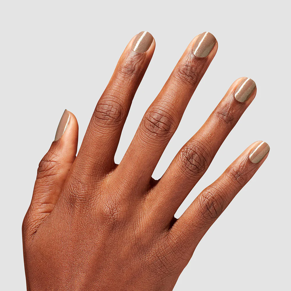 OPI Infinite Shine ISL184 Track Suited Cutie - Image 3