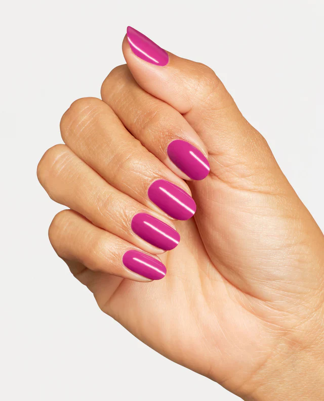OPI Nail Lacquer S070 Strawberry Cosmo - Image 2