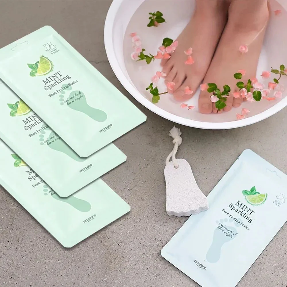 SKINFOOD Mint Spa Foot Peeling Socks (20G*2EA) - Image 4